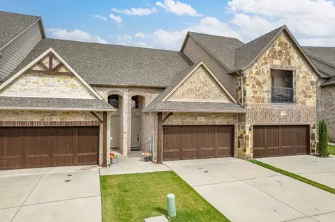 317 Featherstone Trl, Wylie, TX 75098