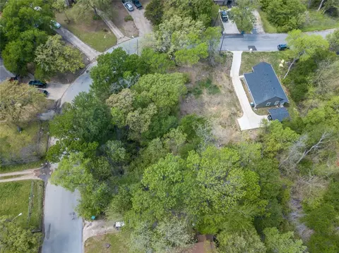 49 Vaughn Dr, Denison, TX 75020