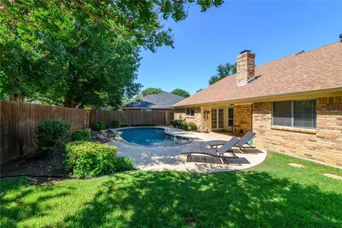 7713 Mahonia Dr, Fort Worth, TX 76133