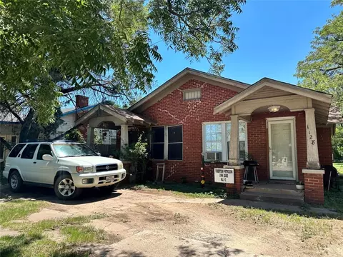 1126 Orange St, Abilene, TX 79601