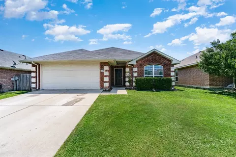 124 Hamilton Dr, Terrell, TX 75160