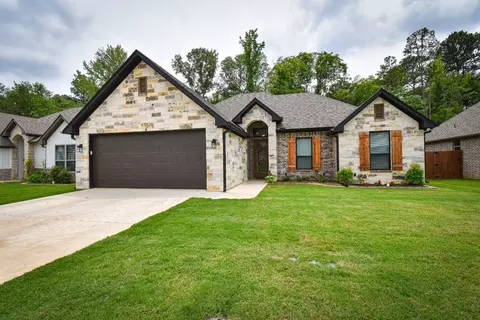 9127 Long Branch Dr, Tyler, TX 75703