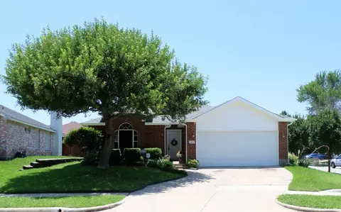 1302 Mill Wood Ln, Garland, TX 75040