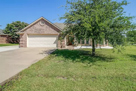 1908 Lazy Ct, Granbury, TX 76048