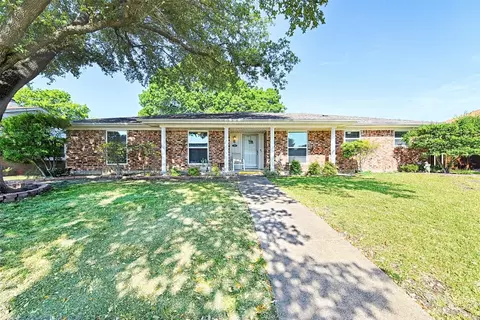 3809 Cheyenne Dr, Rowlett, TX 75088