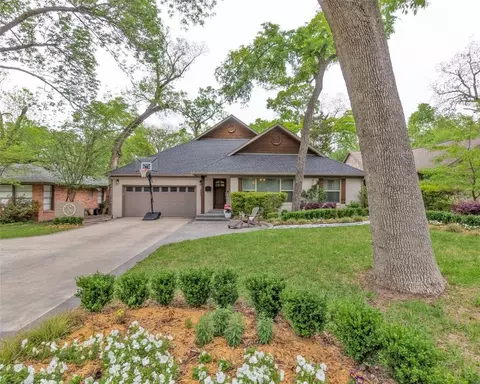 982 Sylvania Dr, Dallas, TX 75218