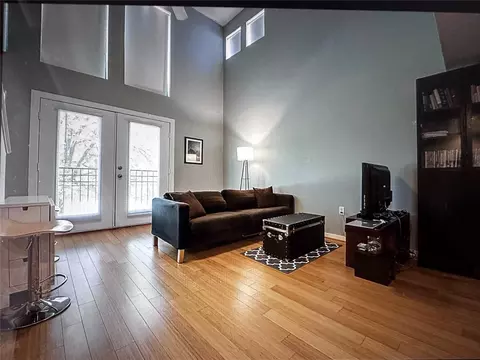 5111 Manett St #204, Dallas, TX 75206