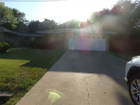 5006 Santa Elena Ct, Granbury, TX 76049