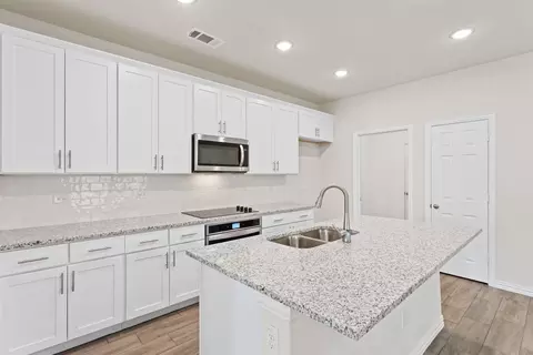 434 Edwards, Pilot Point, TX 76258 photo 6