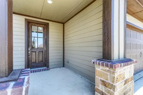 434 Edwards, Pilot Point, TX 76258 photo 3