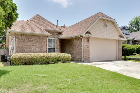 2510 Beverly Hills Ln, Mesquite, TX 75150