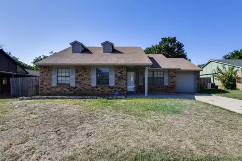 3733 Horizon Pl, Fort Worth, TX 76133