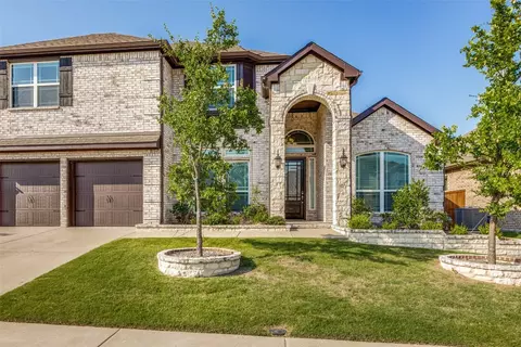 909 Lawndale St, Celina, TX 75009