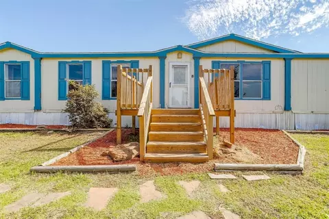 304 Mustang Rd, Waxahachie, TX 75165