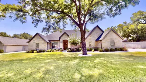 9407 S Longwood Dr, Granbury, TX 76049