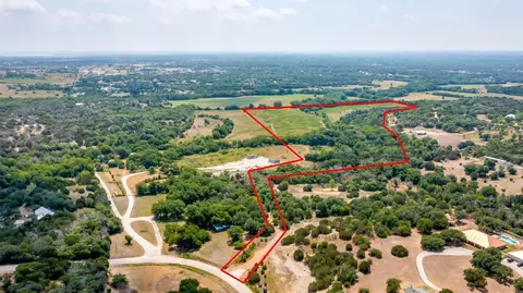 1077 Mary Dr, Weatherford, TX 76085