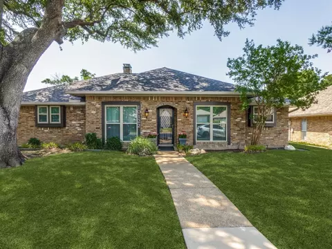 10122 Deermont Trl, Dallas, TX 75243