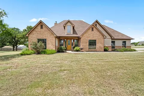 187 Eagle Pass Ln, Weatherford, TX 76087
