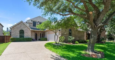 909 Thornbird Dr, Mckinney, TX 75071