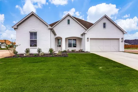 956 Highlands Ave, Aledo, TX 76008