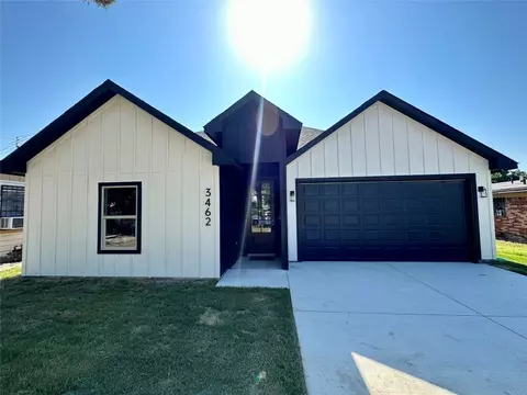 3462 Weber St, Fort Worth, TX 76106