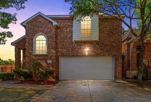 1805 Hyde Park Ct, Flower Mound, TX 75028