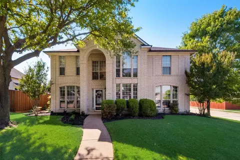 4101 Watersedge Dr, Rowlett, TX 75088