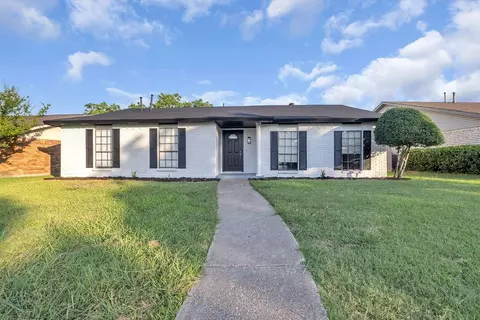 4317 Woodbluff Dr, Mesquite, TX 75150