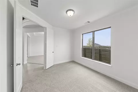 2217 17th St, Argyle, TX 76226 photo 4