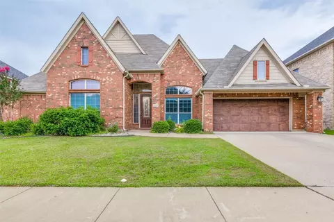 5440 Palisades Ct, Fort Worth, TX 76244
