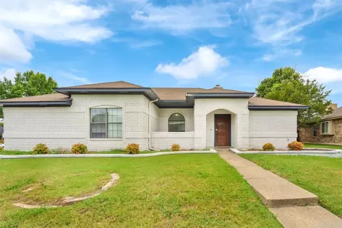 518 Amelia Ct, Garland, TX 75040