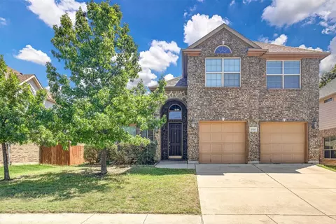 2725 Stable Door Ln, Fort Worth, TX 76244