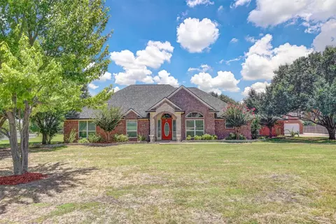 1037 Louisiana Downs Cir, Talty, TX 75160