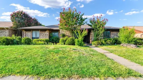 703 Rosedown Ln, Mesquite, TX 75150