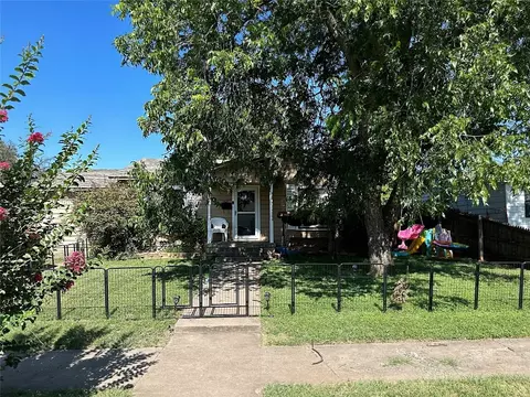 1917 Sewell St, Abilene, TX 79605