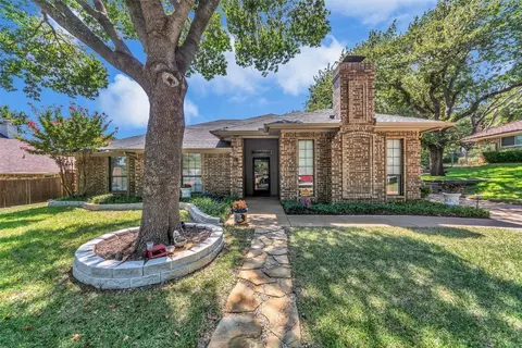 6517 Parkway Ave, North Richland Hills, TX 76182