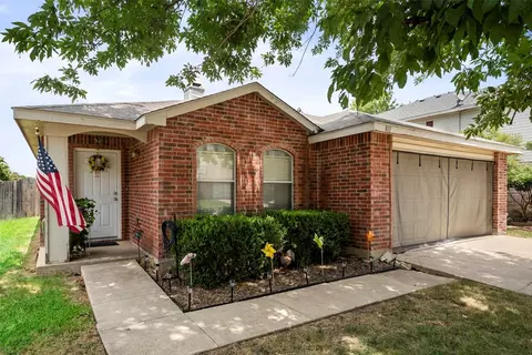 811 Hontley Dr, Arlington, TX 76001