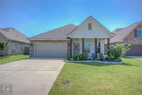 619 Acacia Dr, Bossier City, LA 71111