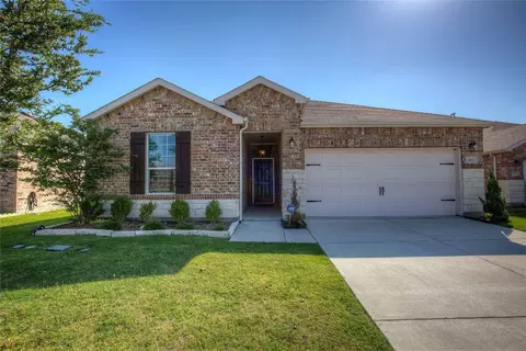 106 Waxberry Dr, Fate, TX 75189