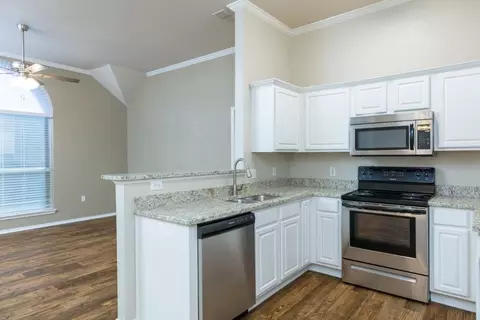 238 Rentz Place Cir #238-240, Weatherford, TX 76086