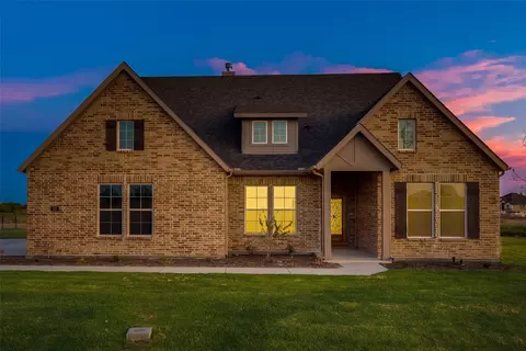 125 Misty Mountain Ln, New Fairview, TX 76078
