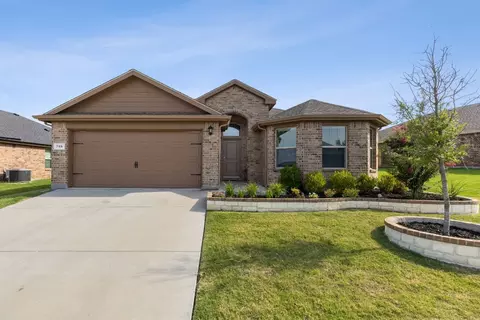 709 High Summit Trl, Fort Worth, TX 76131