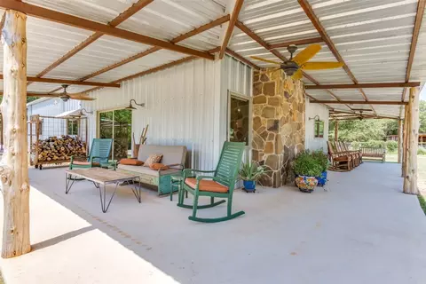 930 Curry Rd, Sunset, TX 76270 photo 18