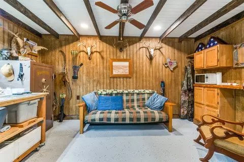 930 Curry Rd, Sunset, TX 76270 photo 28