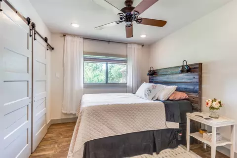930 Curry Rd, Sunset, TX 76270 photo 14