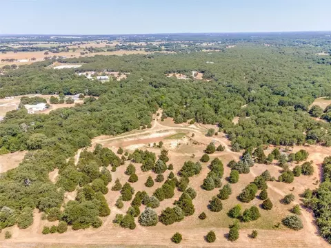 930 Curry Rd, Sunset, TX 76270 photo 38