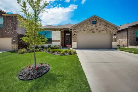 233 Irish Moss Dr, Haslet, TX 76052