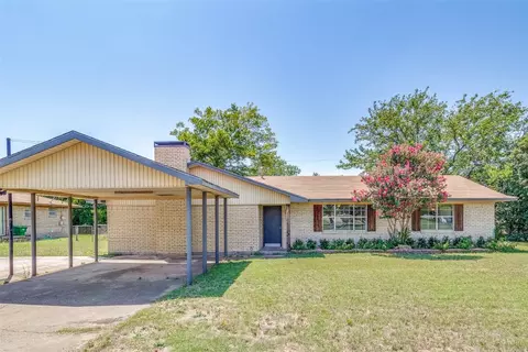 206 S Lackey St, Tom Bean, TX 75491