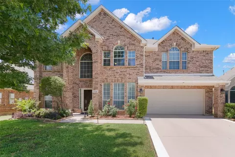 10156 Deer Glen Trl, Fort Worth, TX 76140
