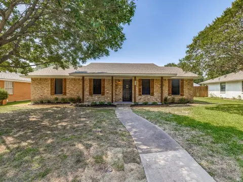 132 Williams Ave, Desoto, TX 75115
